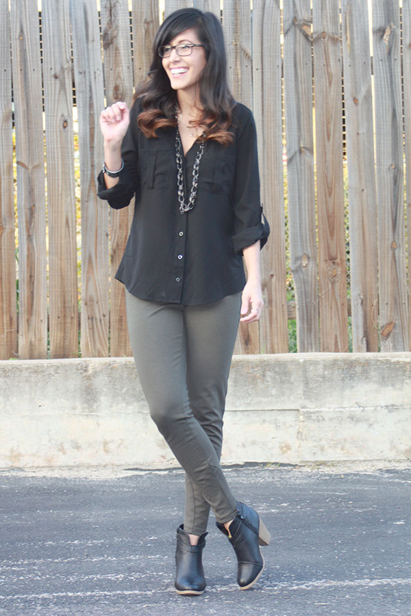 black-buttonup-olivepants-rayban-booties